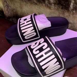 💖Amour Certified💖 Moschino Wedge Slides Rated 9.5/10